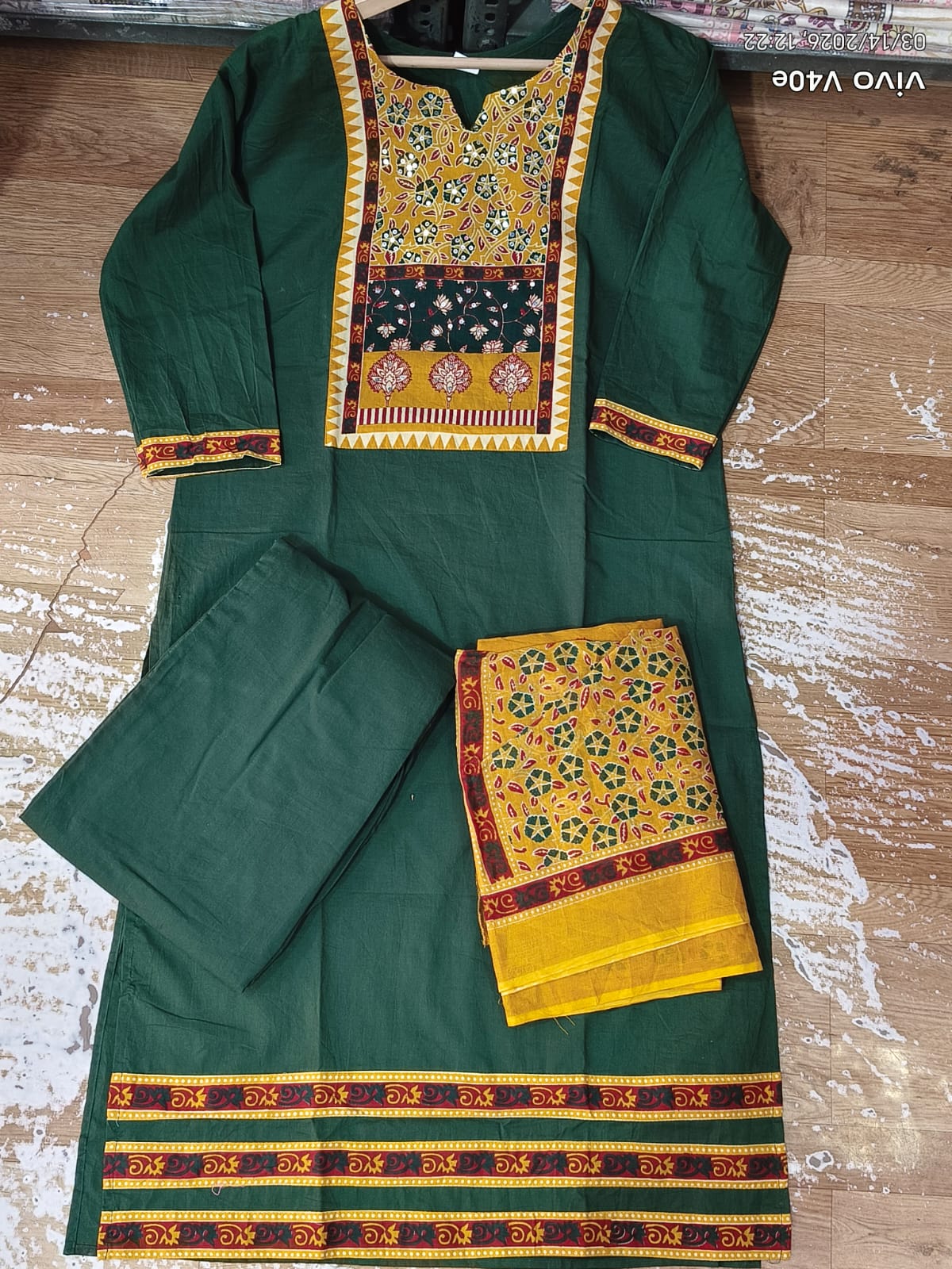 ✨ Emerald Grace Cotton Kurta Set ✨ - Image 3