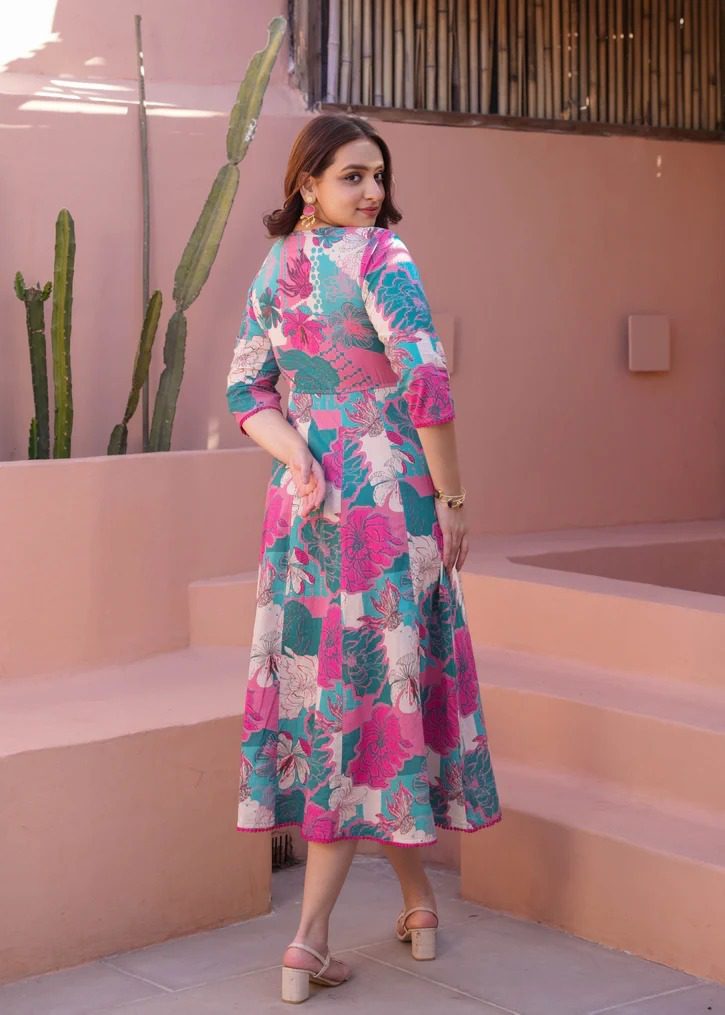 ✨ Floral Muslin Midi Dress - Image 3